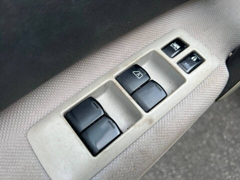 2012 Nissan Rogue SV