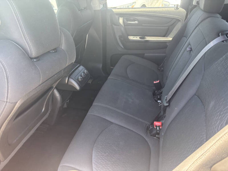 2015 GMC Acadia SLE-1