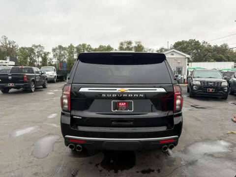 2023 Chevrolet Suburban High Country