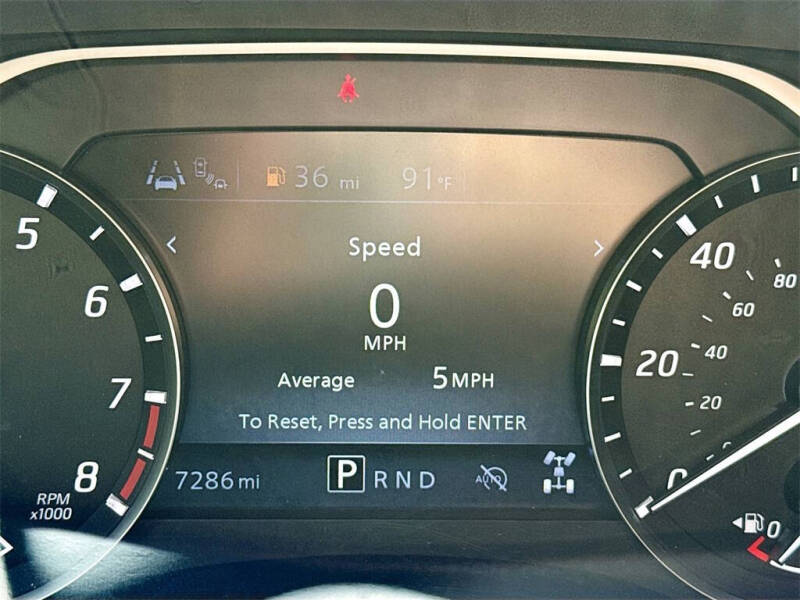 2024 Nissan Frontier SL