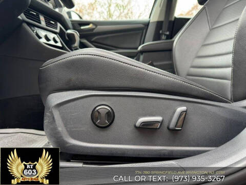 2024 Volkswagen Jetta SE