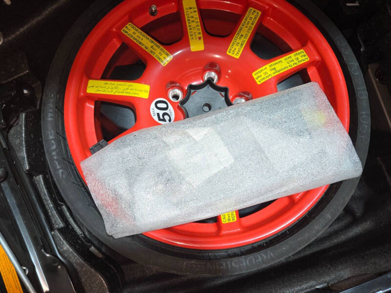 2013 Porsche Cayenne GTS