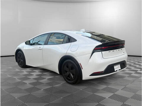 2023 Toyota Prius LE