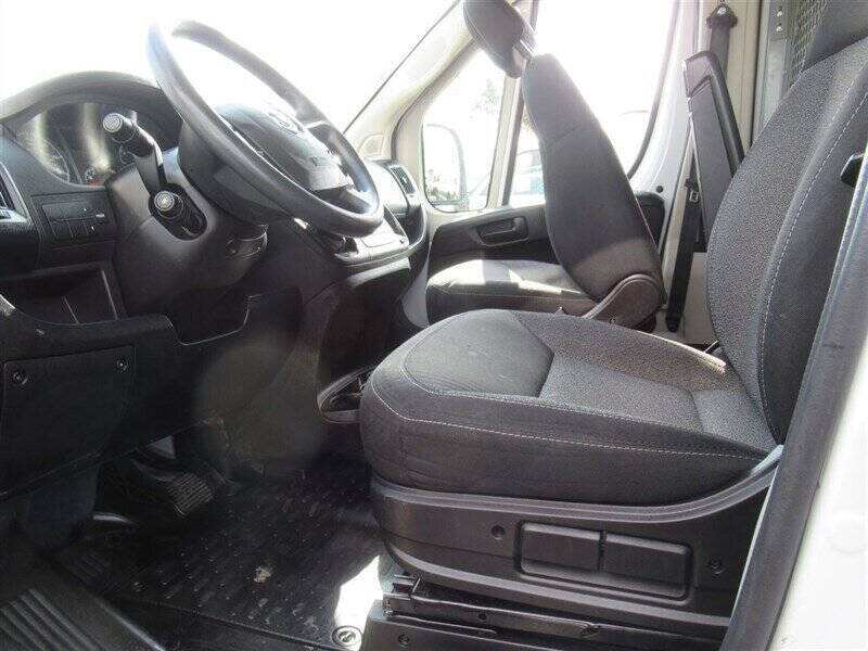 2019 RAM ProMaster Cargo Van Base photo 17