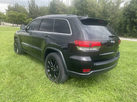 2021 Jeep Grand Cherokee Laredo E