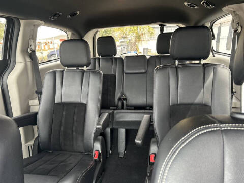 2017 Dodge Grand Caravan SXT