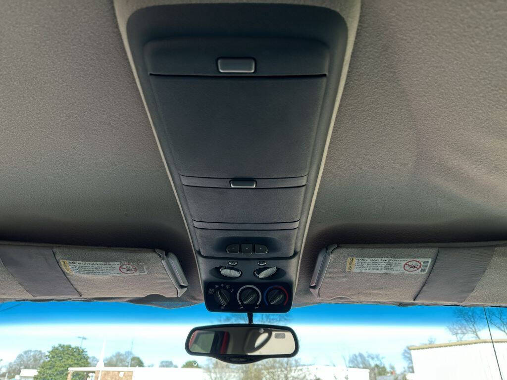 1998 Chevrolet Suburban 30