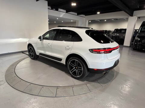 2021 Porsche Macan S
