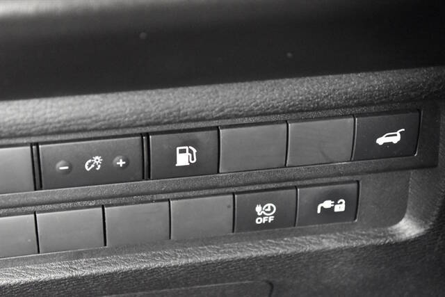 2024 Mitsubishi Outlander PHEV SE