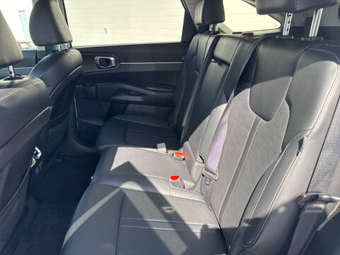 2025 Kia Sorento S