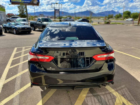 2020 Toyota Camry SE
