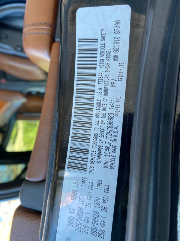 2017 Jeep Grand Cherokee Summit