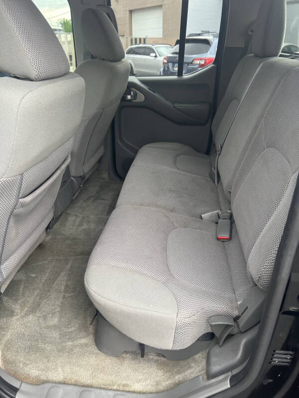 2017 Nissan Frontier S
