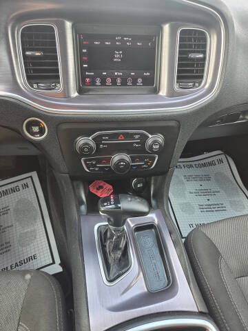 2018 Dodge Charger SXT