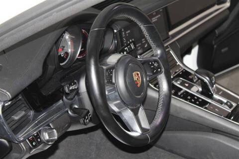 2017 Porsche Panamera