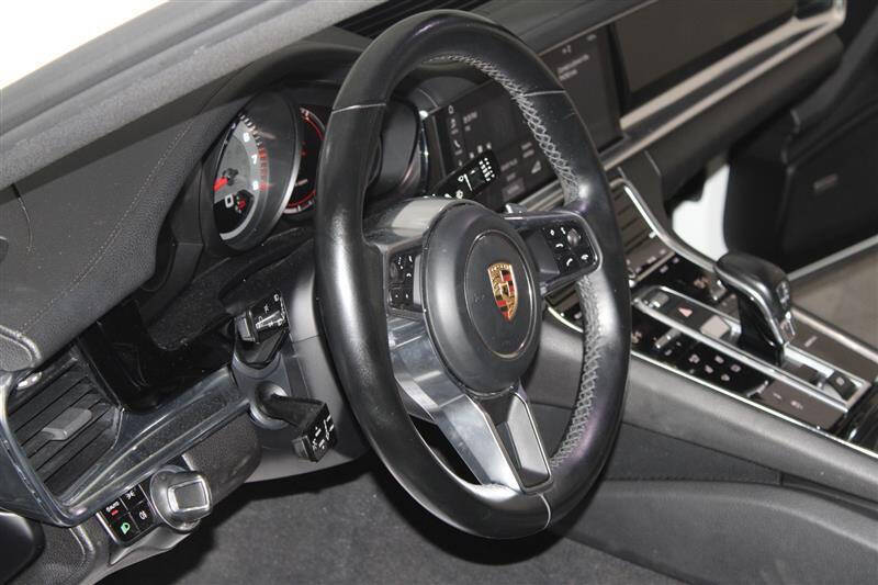 2017 Porsche Panamera
