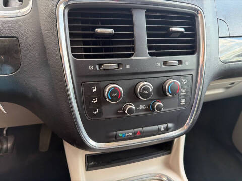 2013 Dodge Grand Caravan SXT