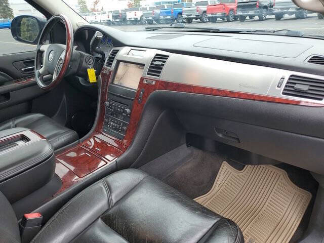 2014 Cadillac Escalade ESV Luxury