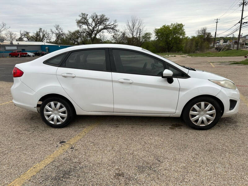 2013 Ford Fiesta S