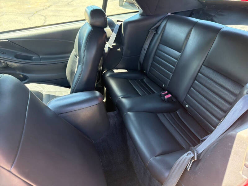 2003 Ford Mustang