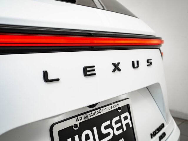 2026 Lexus NX 350 F SPORT Handling