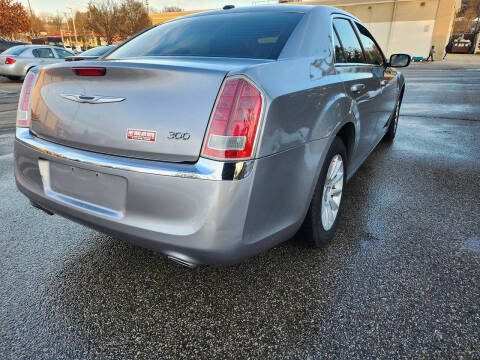 2013 Chrysler 300