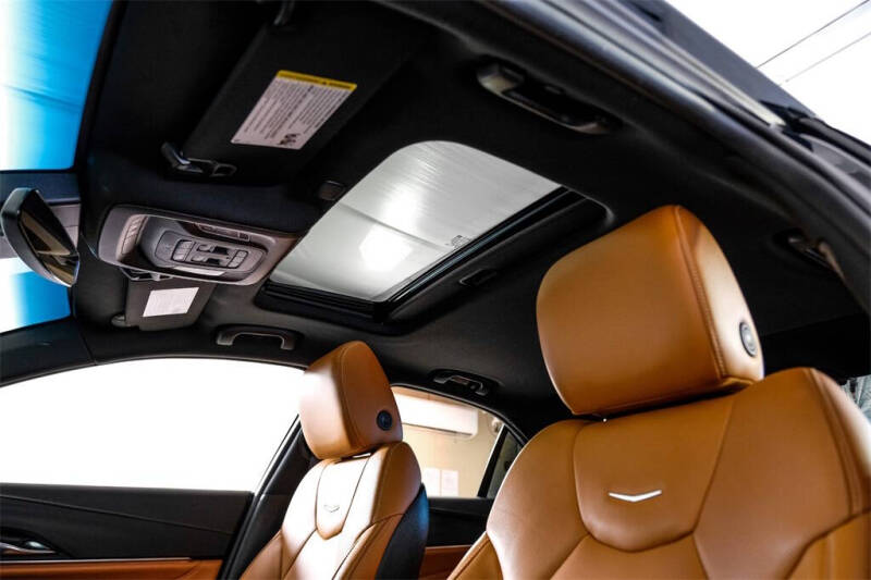 2021 Cadillac CT4 Premium Luxury