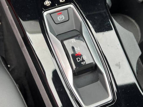 2025 Audi SQ6 e-tron quattro Prestige