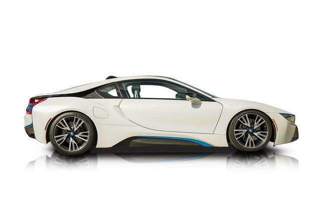 2015 BMW i8