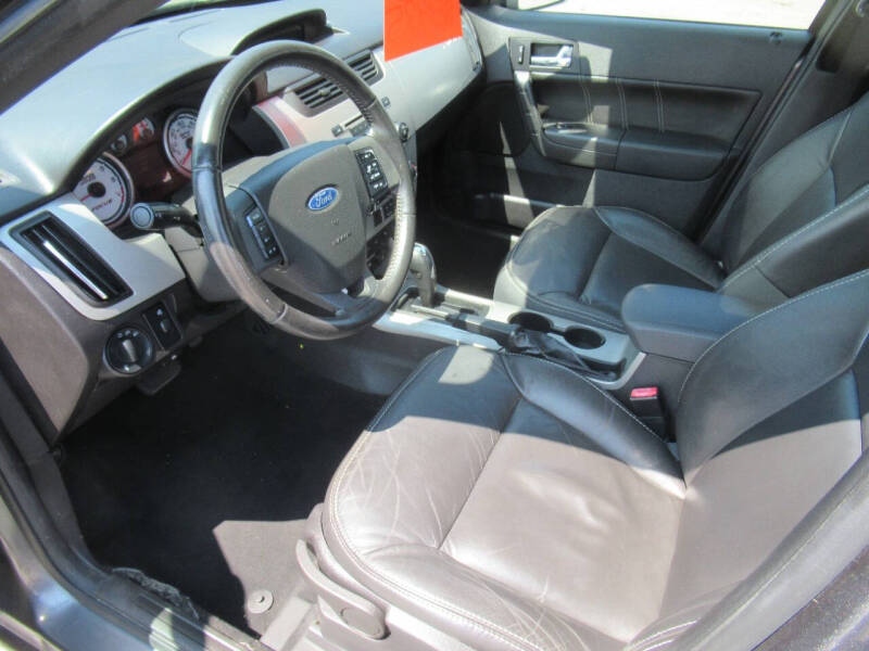 2010 Ford Focus SES