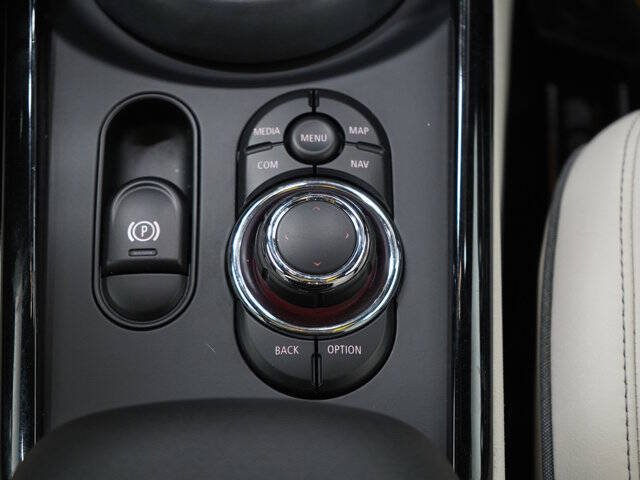 2022 MINI Clubman Cooper S ALL4