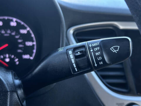 2018 Hyundai Accent SE