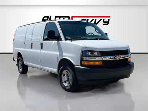 2023 Chevrolet Express 2500
