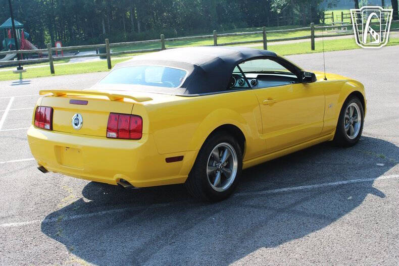 2006 Ford Mustang
