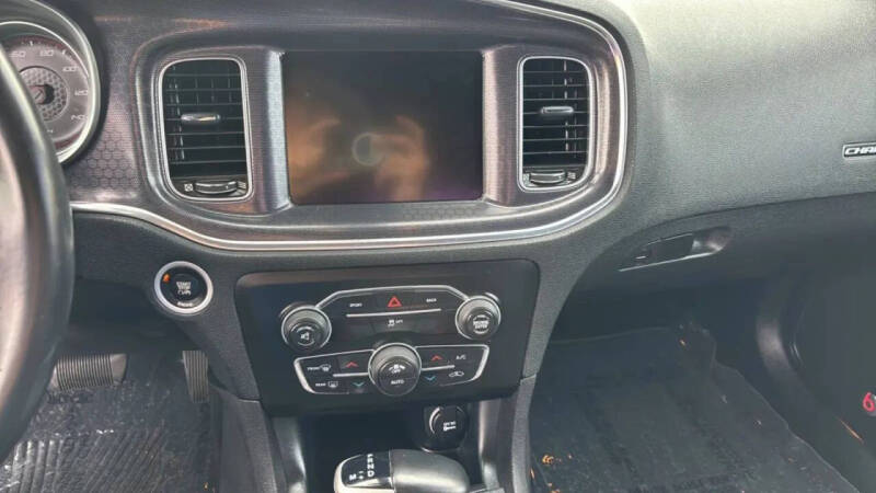 2016 Dodge Charger SXT