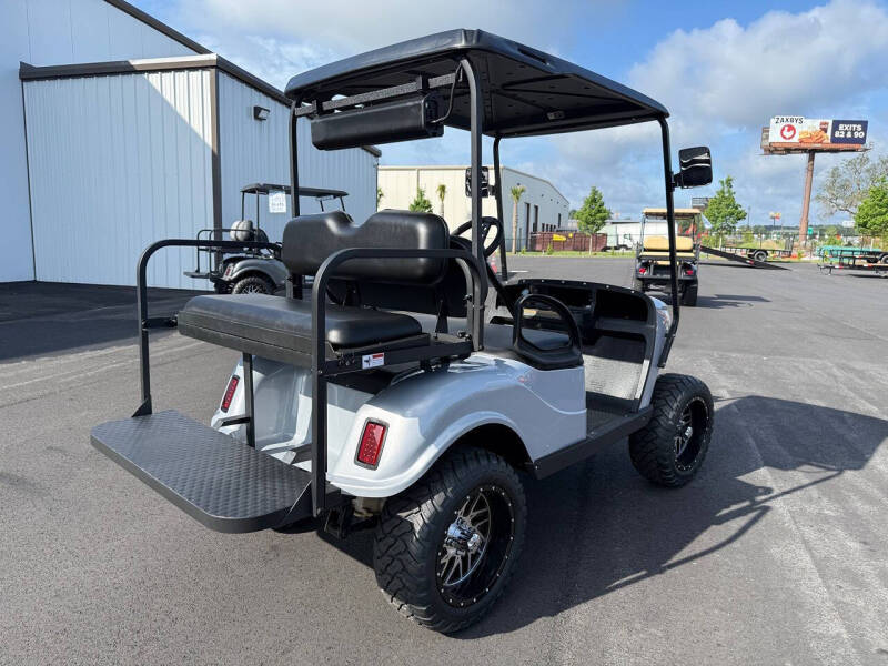 2020 E-Z-GO TXT