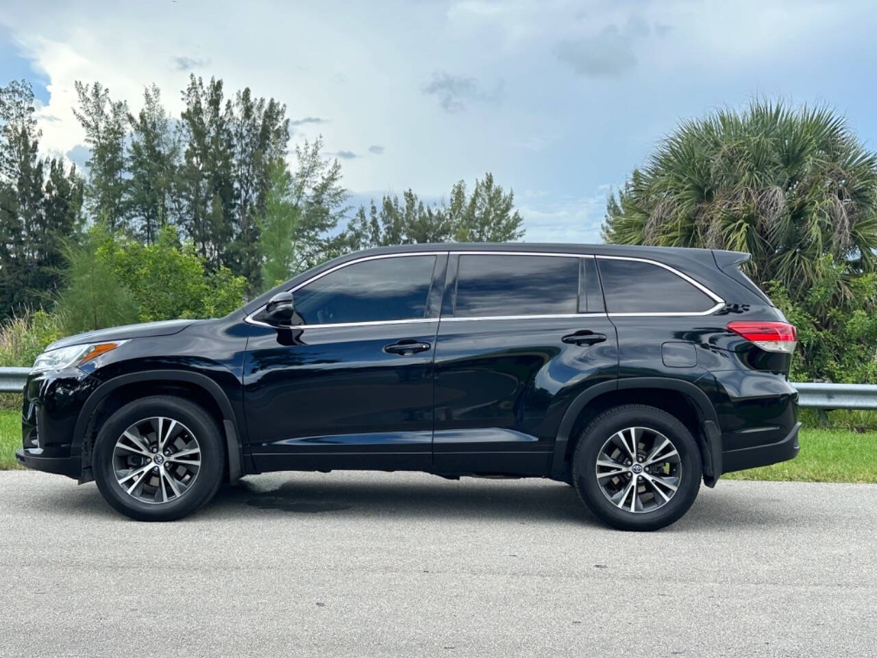 2017 Toyota Highlander for sale at All Will Drive Motors in Davie, FL