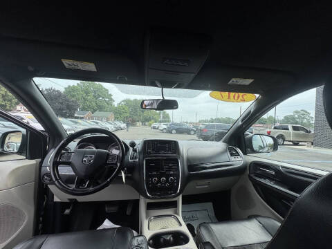 2017 Dodge Grand Caravan SXT