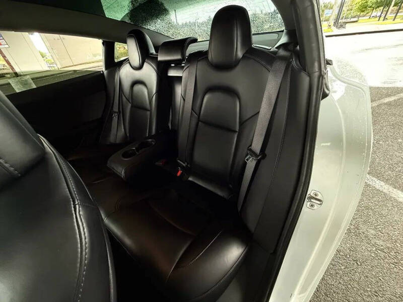 2019 Tesla Model 3 Standard Range Plus