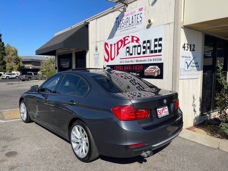 2012 BMW 3 Series 328i