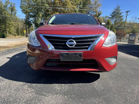 2015 Nissan Versa 1.6 S Plus