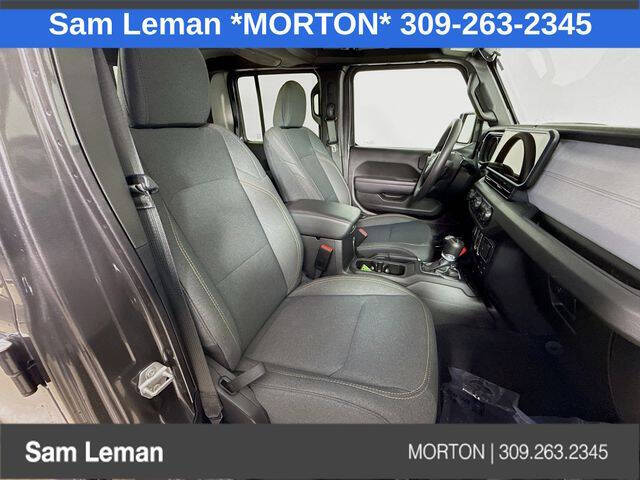 2024 Jeep Gladiator NightHawk