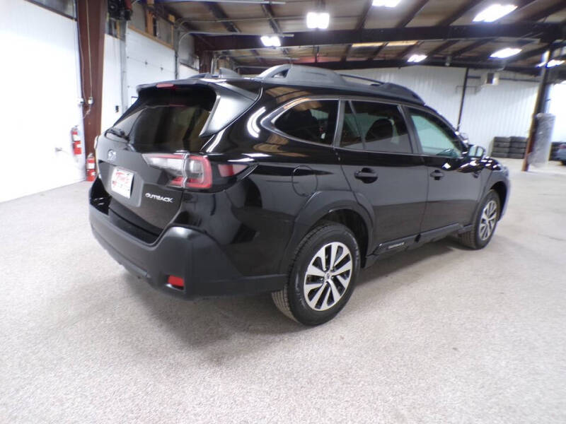 2023 Subaru Outback Premium