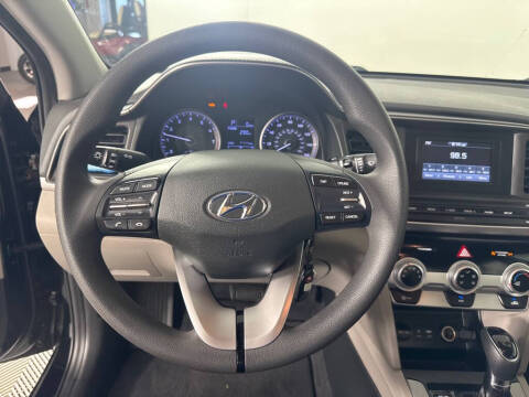 2019 Hyundai Elantra