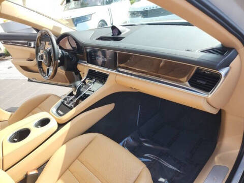 2020 Porsche Panamera