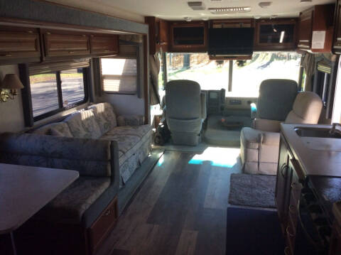 2003 Fleetwood Bounder