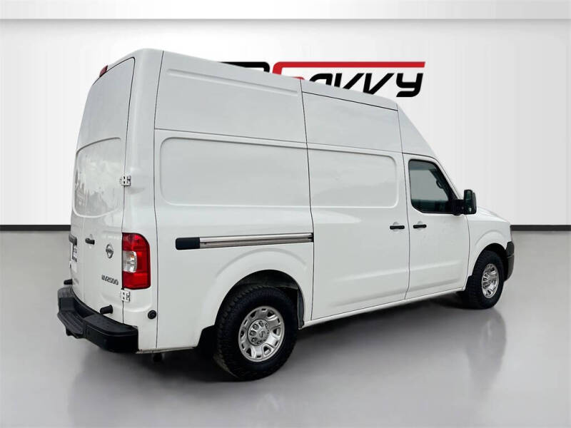 2021 Nissan NV