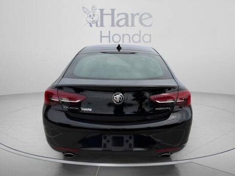 2018 Buick Regal Sportback Essence