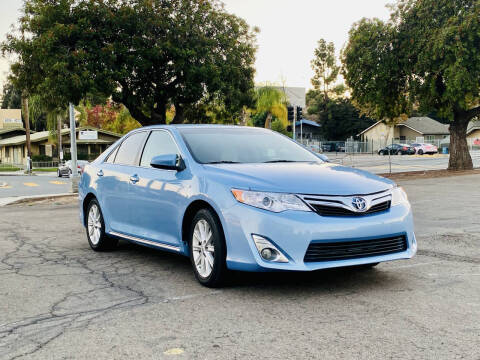 2012 Toyota Camry Hybrid XLE