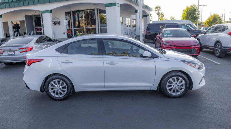 2019 Hyundai Accent SEL